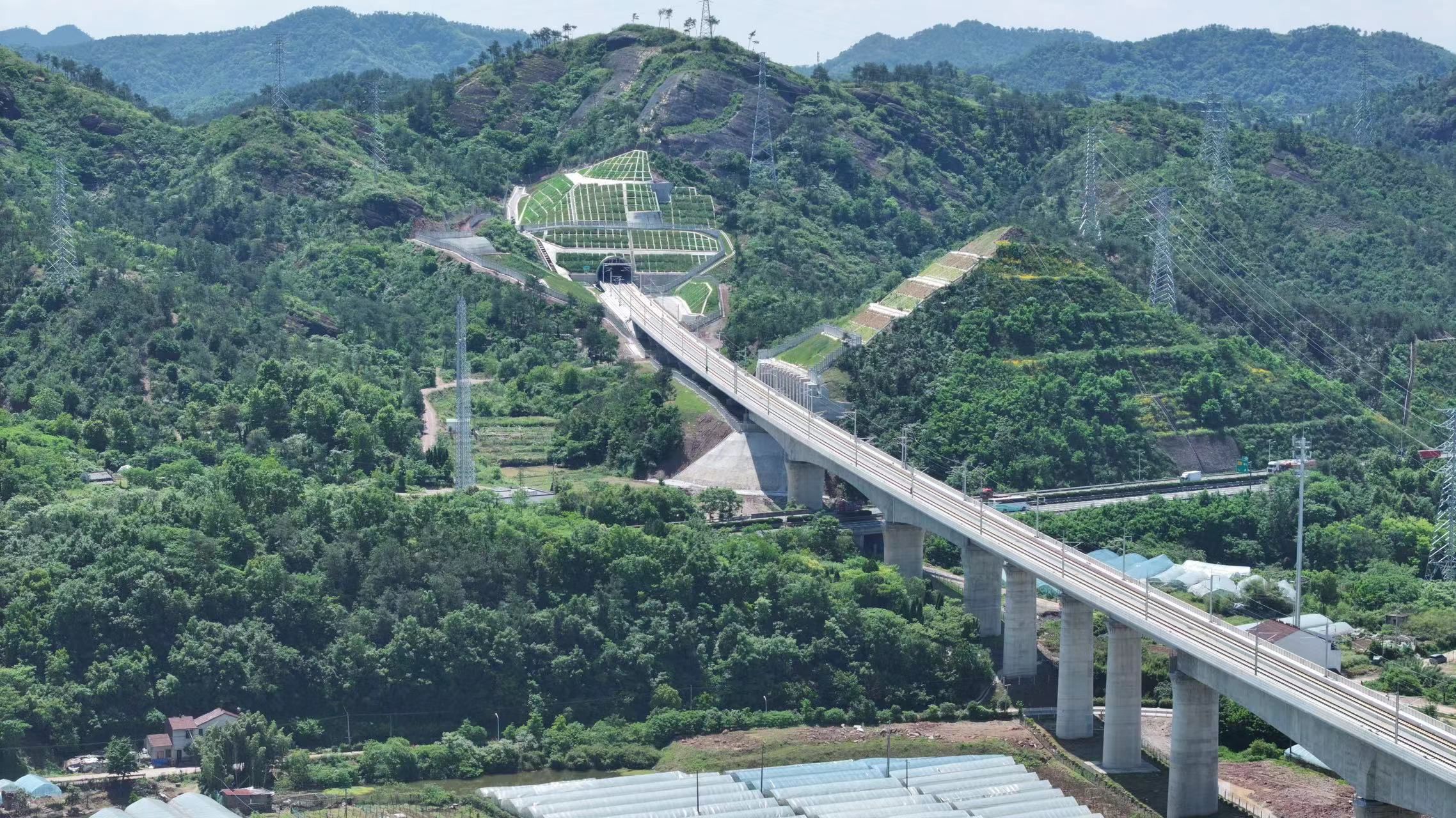 通车在即！杭温高铁今日全线电通 仙居、东阳等4地即将迈入高铁时代