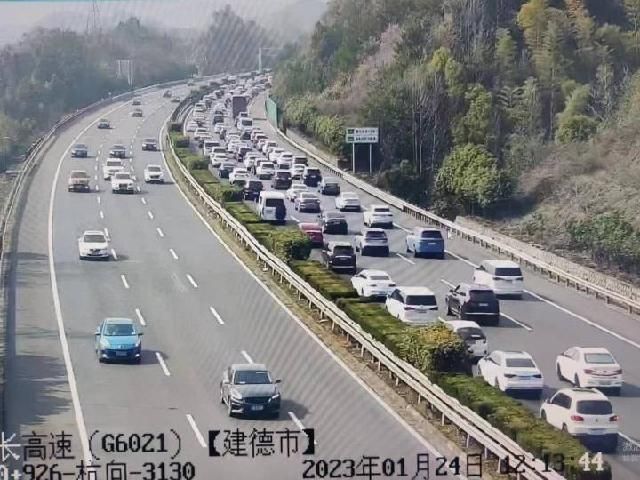 1674626125395_63d0c44d159bb80b9957225c