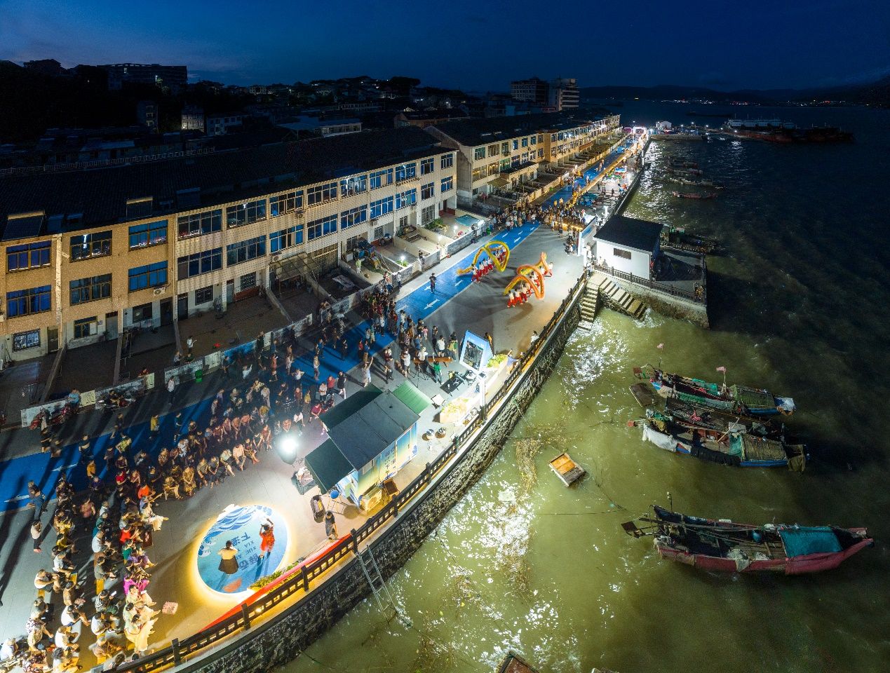 宁海乡村夜市点亮小渔村振兴路