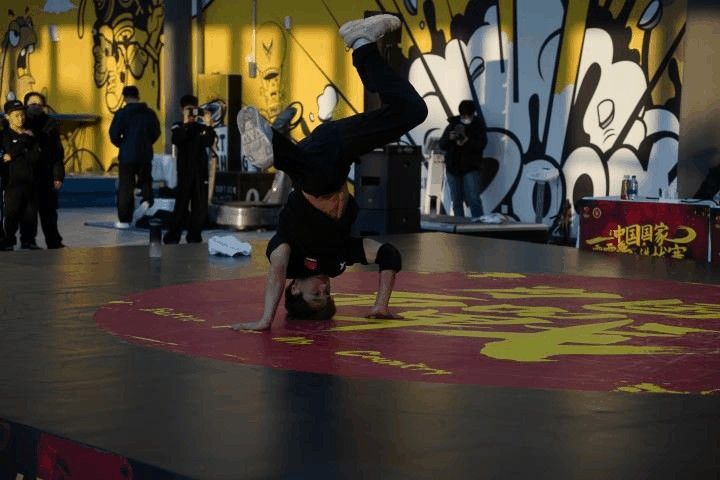 1673219431540257.gif 289.gif